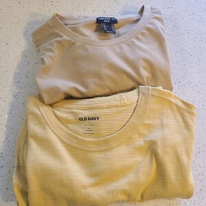 Old Navy and Forever 21 Tan Mens Size Large Lot Of 2 T-Shirts, NWT
